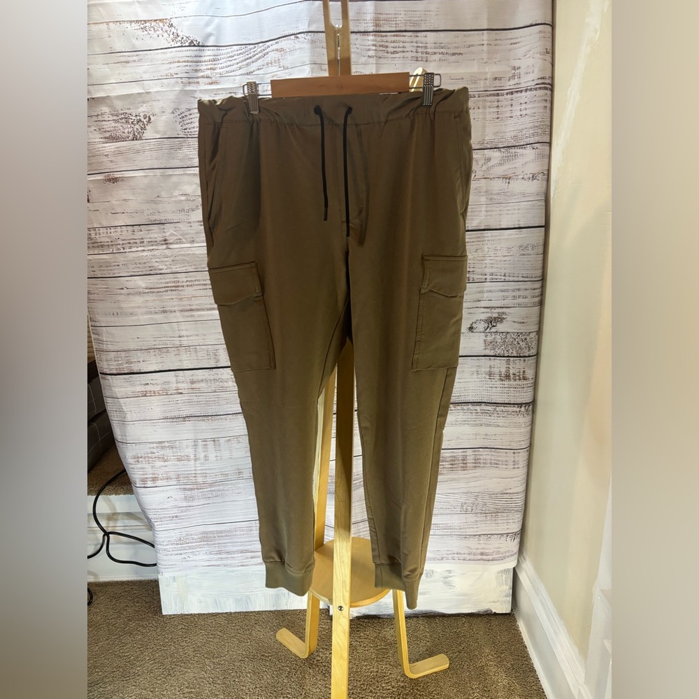 Old Navy StretchTech Cargo Jogger Pants Men’s L | Dark Khaki | Drawstring